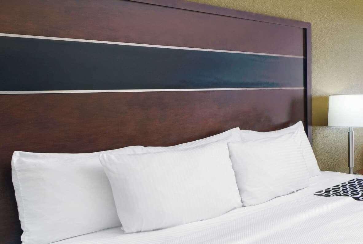 La Quinta By Wyndham Oxford - Anniston Hotel Eksteriør billede